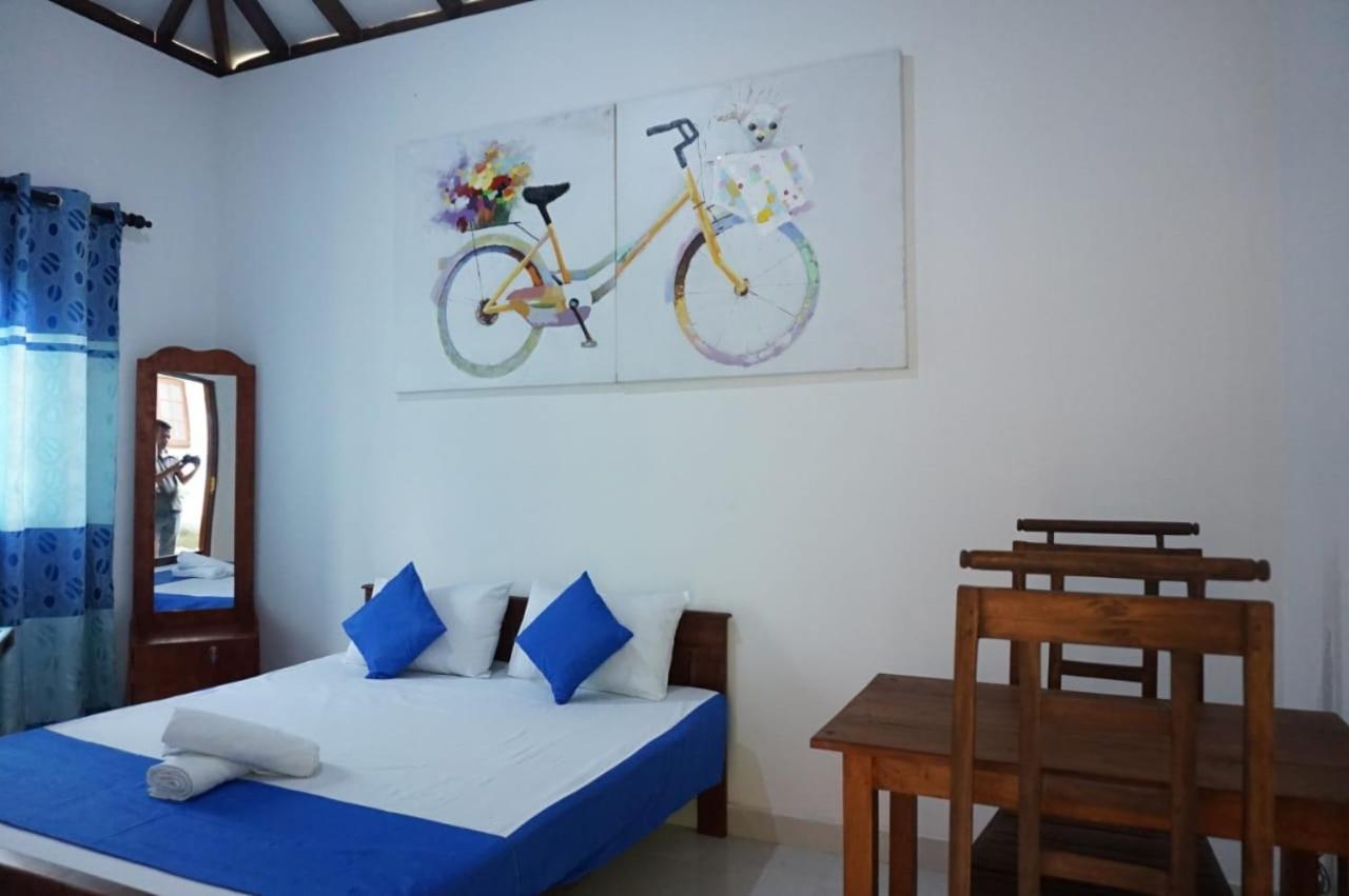 Hotel Agoura Hills Kurunegala Esterno foto